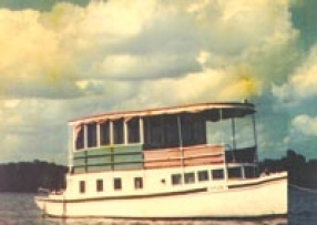 Gregorio Lope's Yacht, The Star